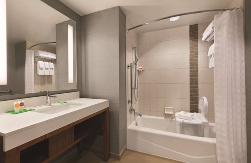Little Italy Hotel | Hyatt Place Baltimore Inner Harbor