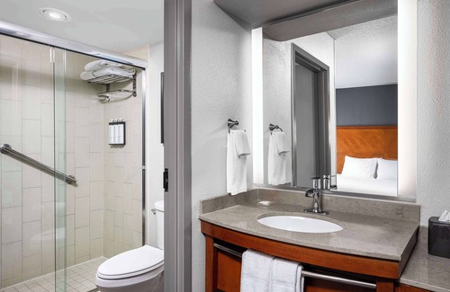 Potomac Falls Hotel | Hyatt Place Dulles Airport North