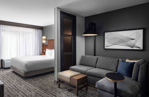 Potomac Falls Hotel | Hyatt Place Dulles Airport North