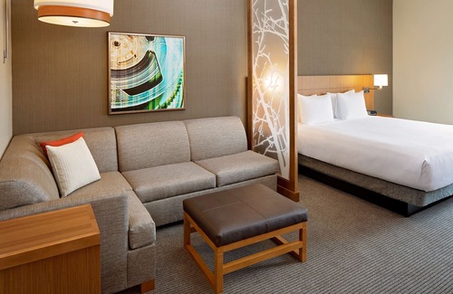 Downtown Hotel | Hyatt Place Glendale/Los Angeles