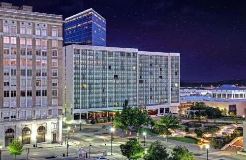Deco District Hotel | Hyatt Regency Tulsa Downtown