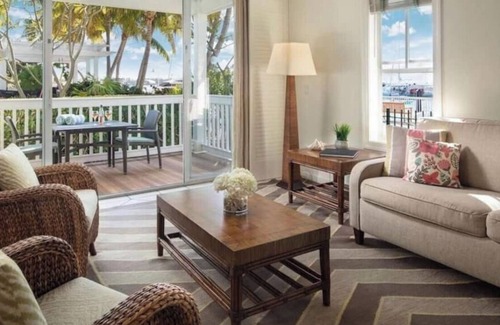 Truman Annex House | Hyatt Sunset Harbor Key West Studio MAR 10-16 & MAR17-23 2 STUDIO UNITS AVAIL