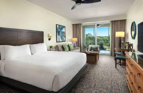 Estero Resort | Hyatt Vacation Club at Coconut Cove - Studio Available March 24 -> 29, 2024