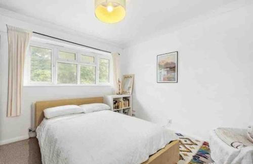 City of Westminster Apartment | Hyde Park Apartment