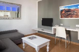 Los Pocillos Apartment | Hyde Park Lane