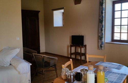 Magnas House | Hydrangeas suite, Bed and Breakfast in the GERS, the Magnas area
