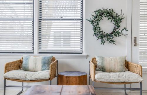 Shorewood-Tower Hills-Harbert House | Hygge House