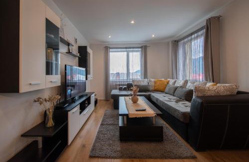 Sarnitsa Apartment | Hyggemate - 2 Bed Room Warm Stay in Sarnitsa