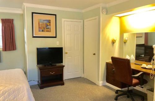 Cape May Court House Hotel | Hyland Motor Inn