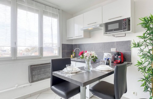 Villejuif Apartment | Hyper Centre Villejuif next to the M7 | Partner Loc