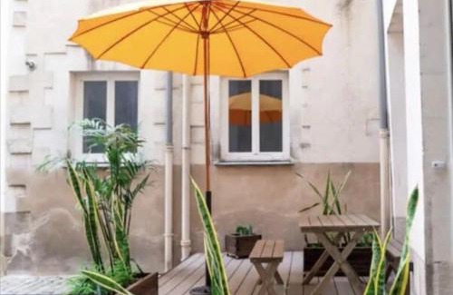 Caserne Mellinet Apartment | Hypercentre Appart 2 à 4 pers, Calme & Cosy avec Terrasse Privée