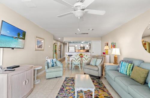 North Myrtle Beach House | Hyperion Towers 504 - Oceanfront - Cherry Grove Section