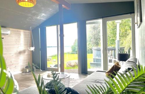 Holbaek Apartment | Hytte-vandudsigt-Hottub-hygge