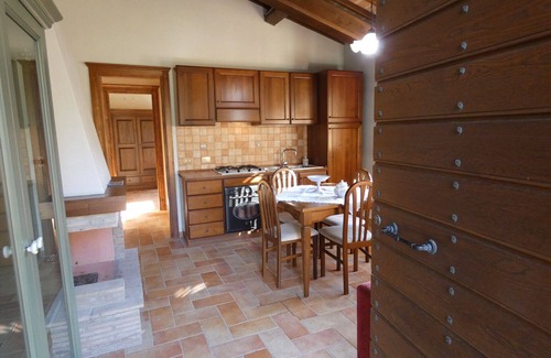 Parrano Villa | I escape to Umbria, La Vallata