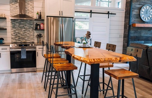 Rockbridge House | I'll Have S'More - Picturesque Indoor and Outdoor Spaces