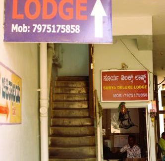 Chikkaballapur Hotel | I-ROOMZ Surya Deluxe Lodge