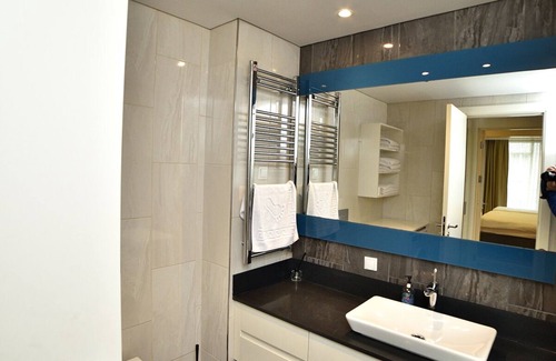 Gumussuyu Mahallesi Apartment | İstiklal Street Taksim Square Lux Apartment in PETEK Residence.