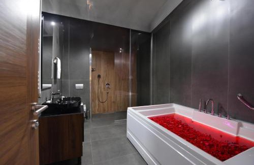 Arnavutkoy Hotel | İSTPORT GARDEN HOTELS