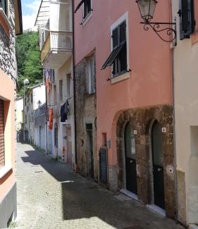 Mezzanego Apartment | I Tre Ponti