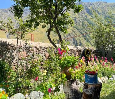 Gergeti House | Ia's Guest House