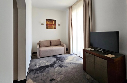 Constanta Hotel | Iaki Hotel