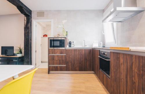 Zabala Apartment | Ibaizabal apartment by People Rentals