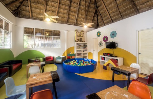 Playacar Zona Hotelera Resort | Iberostar Waves Quetzal - All Inclusive