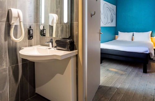 Pessac Hotel | ibis Bordeaux Pessac Route des Vins Hotel