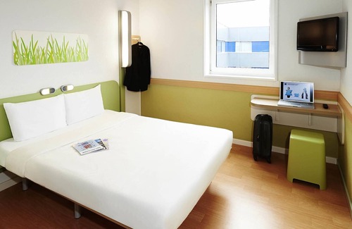 Saint-Thibault-des-Vignes Hotel | ibis budget Marne la Vallée