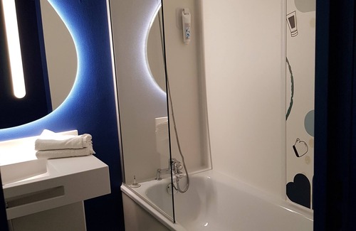 Saint-Christol-Les-Ales Hotel | ibis budget Alès Saint Christol