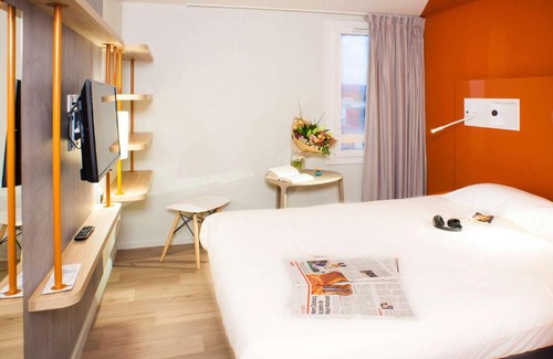 Lormont Hotel | ibis budget Bordeaux Est Lormont