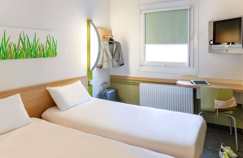 Quickbornerheide Hotel | Ibis Budget Hamburg Quickborn