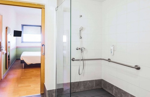 Villa de Vallecas Hotel | Ibis Budget Madrid Vallecas