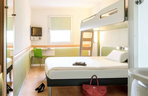 Munchen District Hotel | Ibis Budget Muenchen Putzbrunn