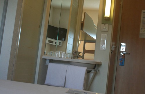 La Creche Hotel | Ibis Budget Niort Est La Crèche