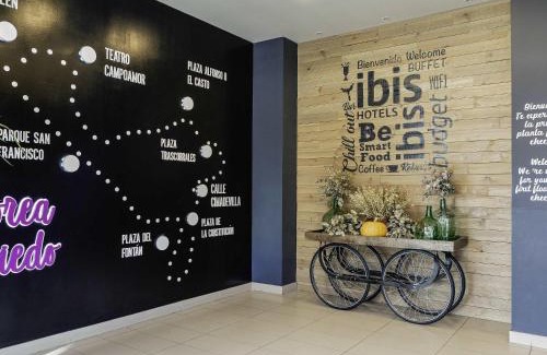 Las Campas y San Claudio House | Ibis Budget Oviedo