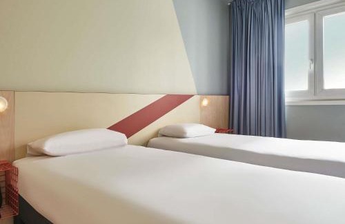Aubervilliers Hotel | ibis budget Paris Porte d'Aubervilliers