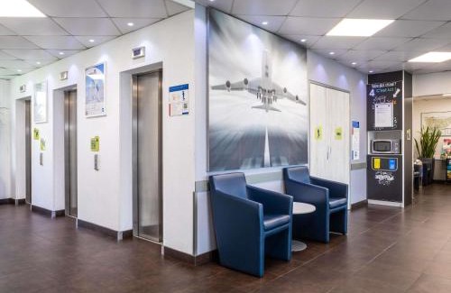 Roissy-en-France Hotel | ibis budget Roissy CDG Paris Nord 2