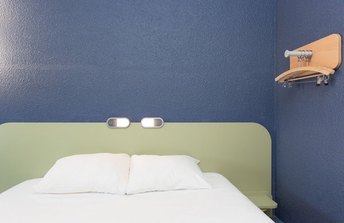 Sisteron Hotel | ibis budget Sisteron
