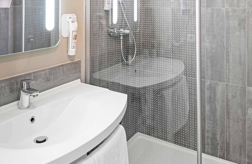 Epernay Hotel | ibis Epernay Centre Ville