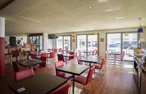 Granges-Paccot Hotel | ibis Fribourg
