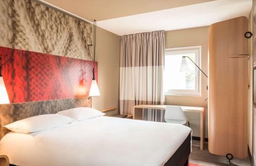 Les Herbiers Hotel | ibis Les Herbiers