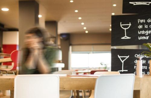 Granollers Hotel | Ibis Montmelo Granollers