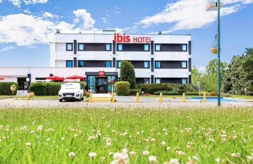 Sausheim Hotel | ibis Mulhouse Ile Napoleon