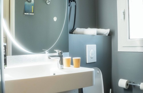 Musicians Quarter Hotel | ibis Nice Centre Gare