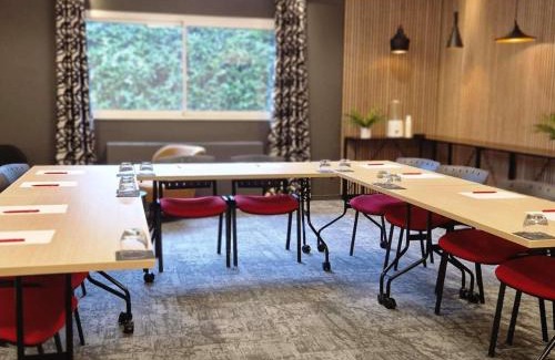 Lons Hotel | ibis Pau Lescar