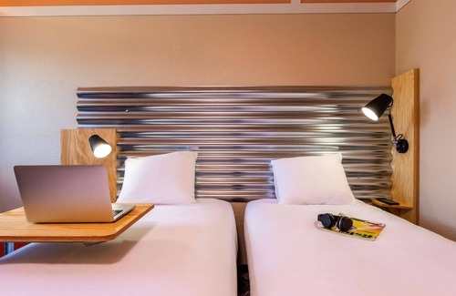 Bobigny Hotel | ibis styles Bobigny Centre Préfecture