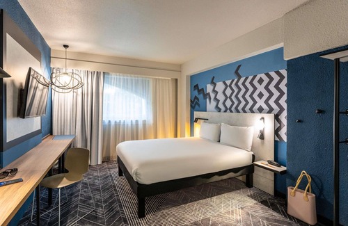 Saint-Bruno - Saint-Victor Hotel | ibis Styles Bordeaux Meriadeck
