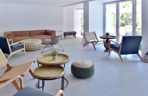 Golden Sands Hotel | ibis Styles Golden Sands Roomer Hotel