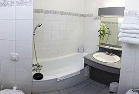 Lalande-Grand Selve Hotel | ibis Styles Toulouse Nord Sesquieres